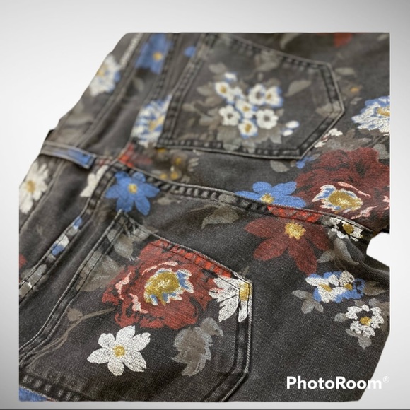 CURRENT/ELLIOTT Black, w/ maroon, white, blue, floral patterned jeans, size 27 - Picture 2 of 7